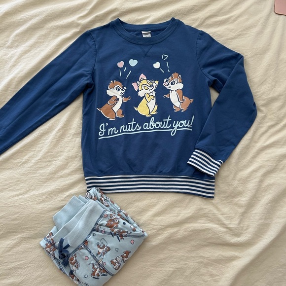 Disney Chipmunk 🐿️ Women’s Pajamas - Picture 5 of 6